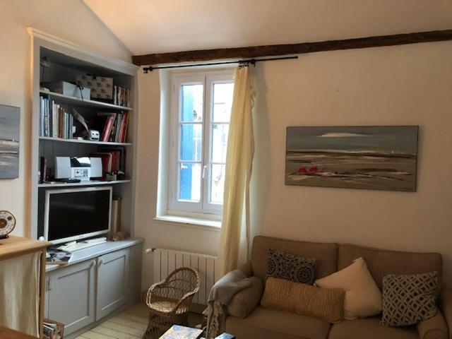 La Maison Bleue, Authentique Et Charmante Maison De Pecheur トルヴィル＝シュル＝メール エクステリア 写真